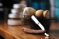 Set,Of,Shaving,Equipment,And,Men's,Cosmetic,Products,On,Wooden